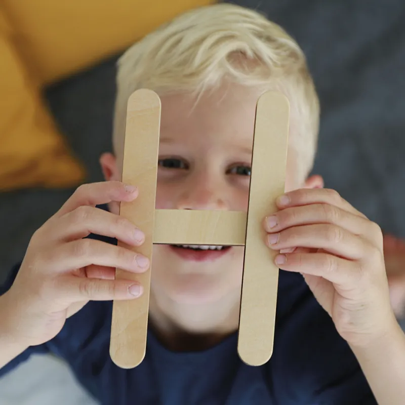 Set Holz-Buchstaben magnetisch, 60-tlg. in Box