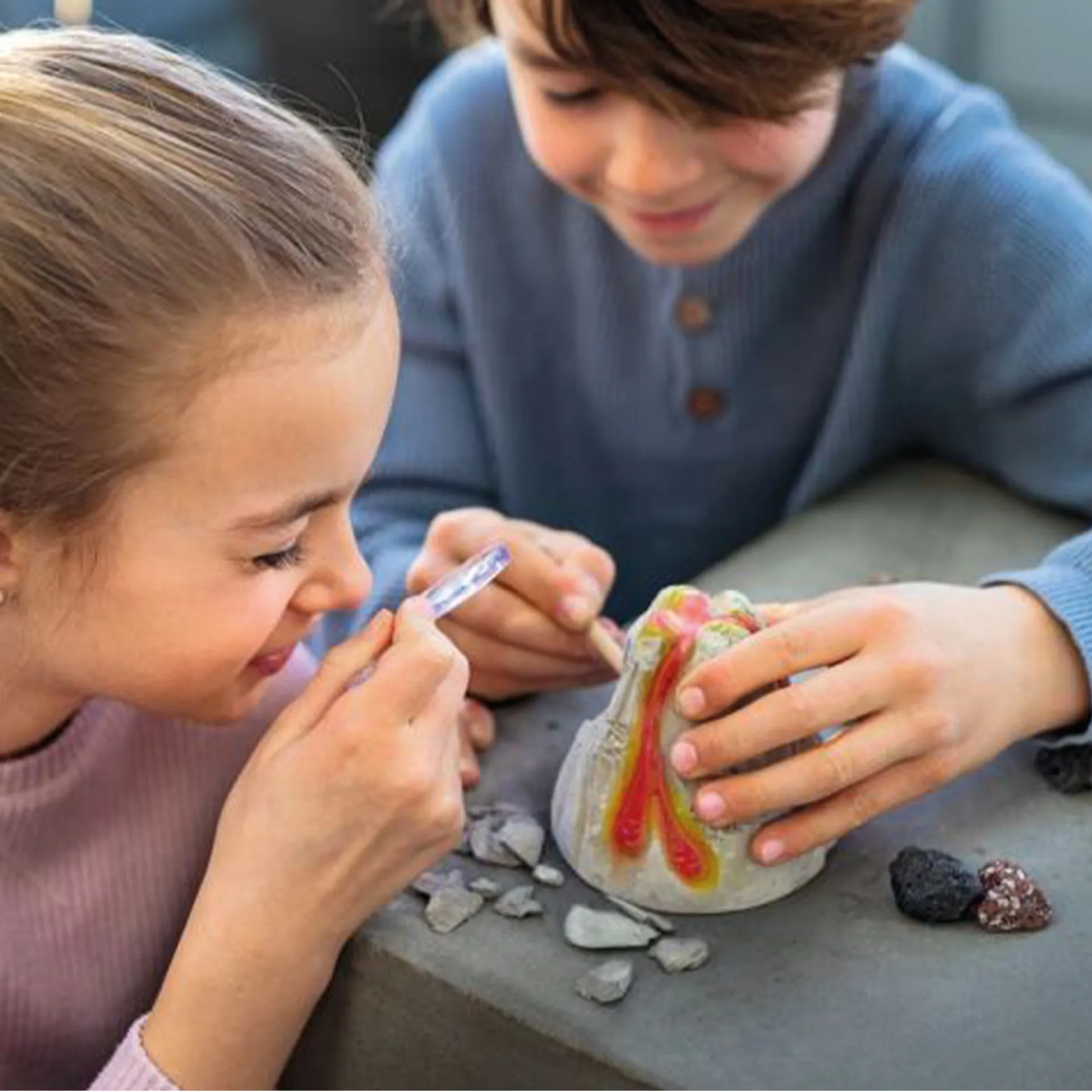 Ausgrabungs-Set Vulkangestein, 8-tlg.