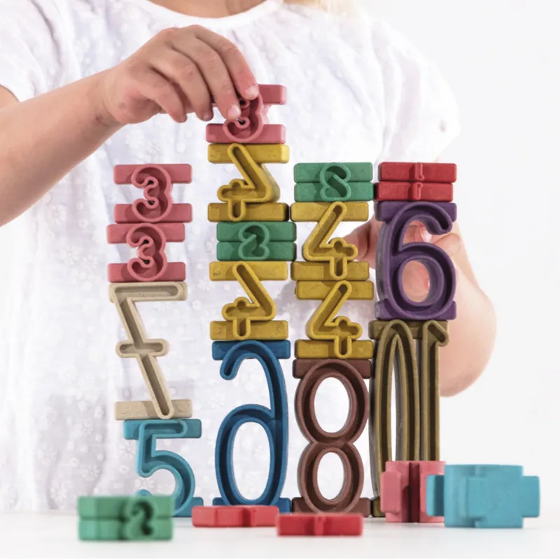 Stapel-Zahlen "Zahl-auf-Zahl", 34-tlg., "Montessori-Farben" "Montessori Premium"