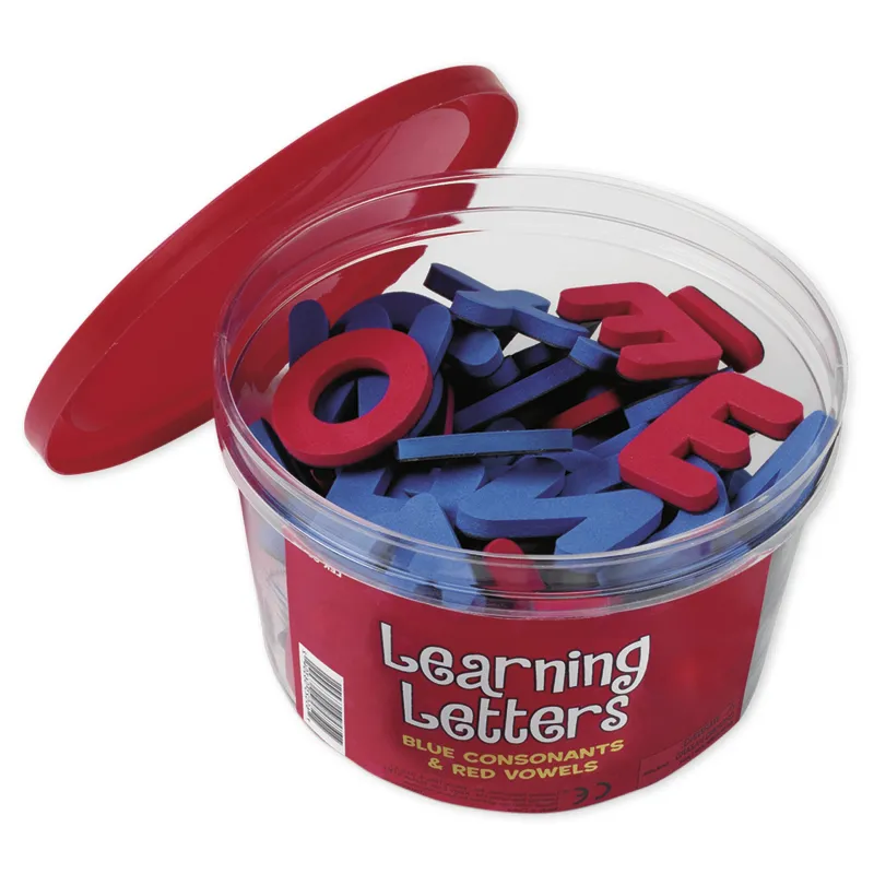 Magnet-Buchstaben in Dose, ca. 4 cm, 104-tlg.