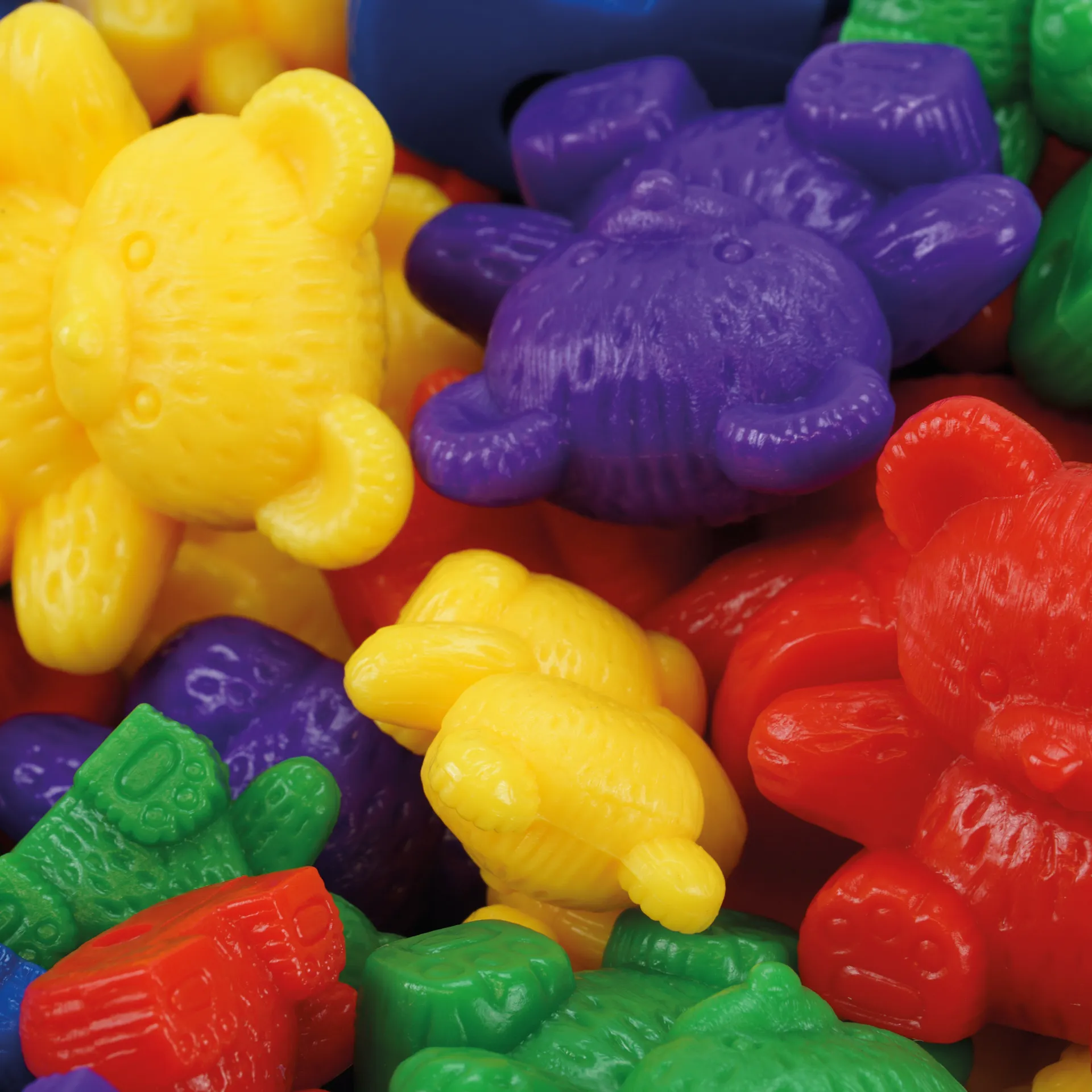 Mathe-Bären "Familie" in Box, 6 verschiedene Farben, 96-tlg.