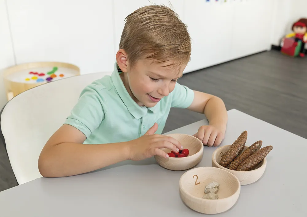 Holzschalen mit Zahlen, 10-tlg.