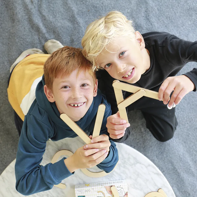 Set Holz-Buchstaben magnetisch, 60-tlg. in Box
