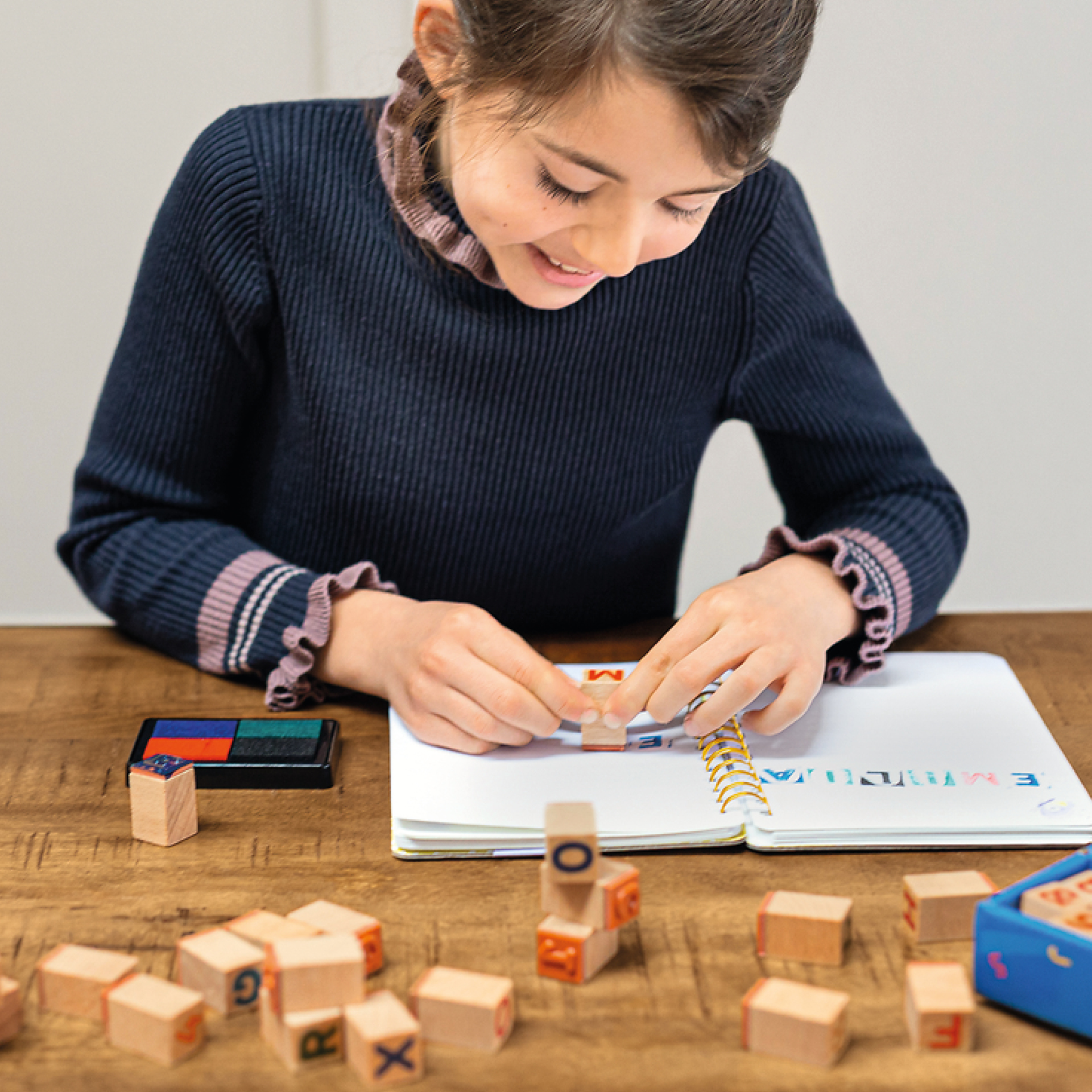 Set Alphabet- und Zahlen-Stempel, mit Stempelkissen, 49-tlg.