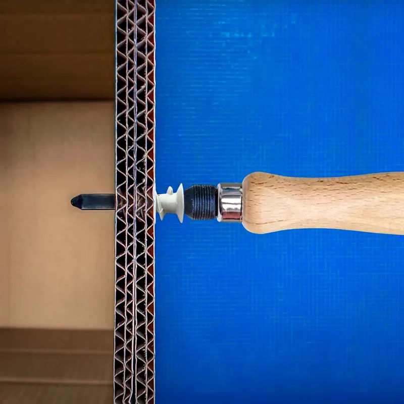 Stabile Bauwerke aus Altkartons – Upcycling-Set