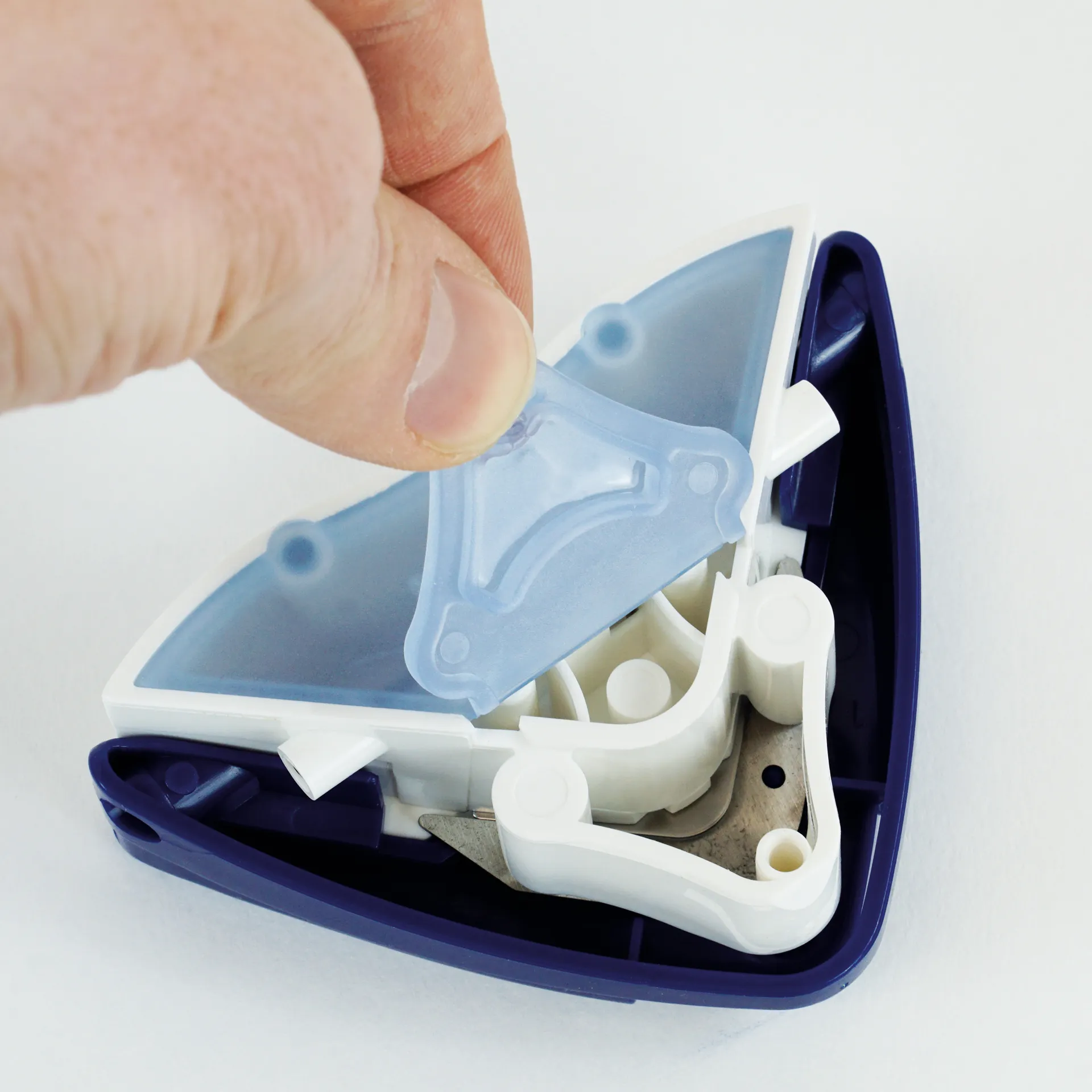 Eckabrunder Plus für Laminierfolien + Papier